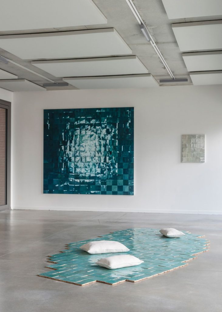 Vue de l’exposition « Que deviennent les images quand on ne les voit pas ? »