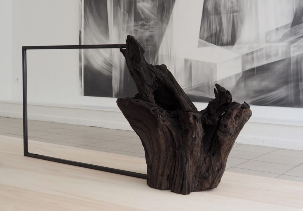 Angélique Lecaille, 'Walk the line, Scissy 2', 2018, métal et bois antique.