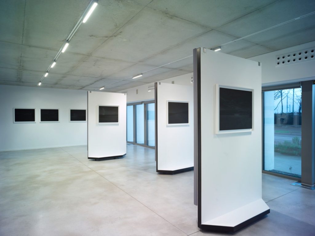 Vue des photographies de Jean-Claude Pondevie